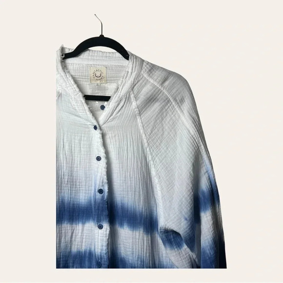 1067. FANTASTIC FAWN TAKE IT EASY BLUE TIE DUE BUTTON DOWN TOP SIZE LARGE OVER - Picture 3 of 11